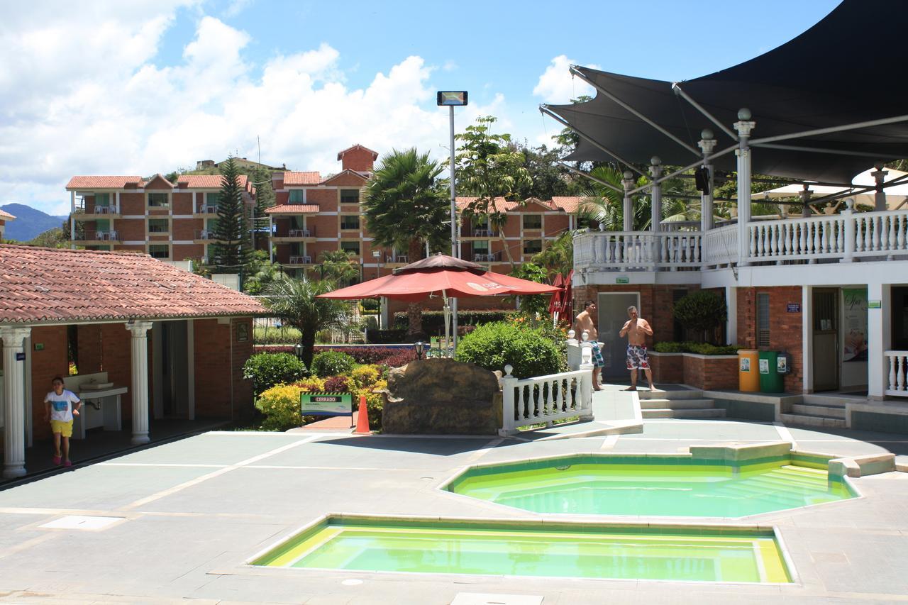 Termales Santa Monica Choachi Bagian luar foto
